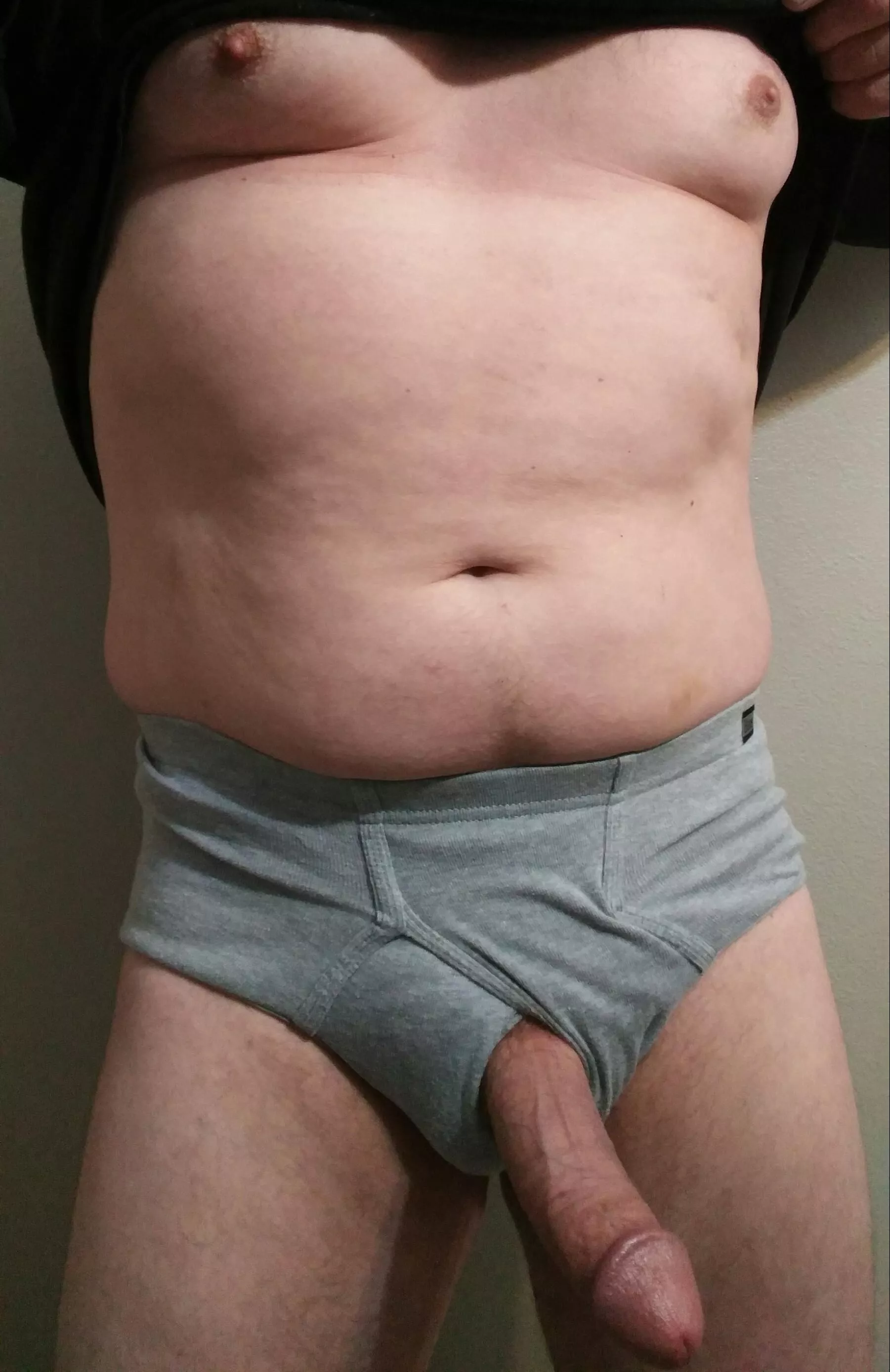 Anyone like a chubby dude in briefs?