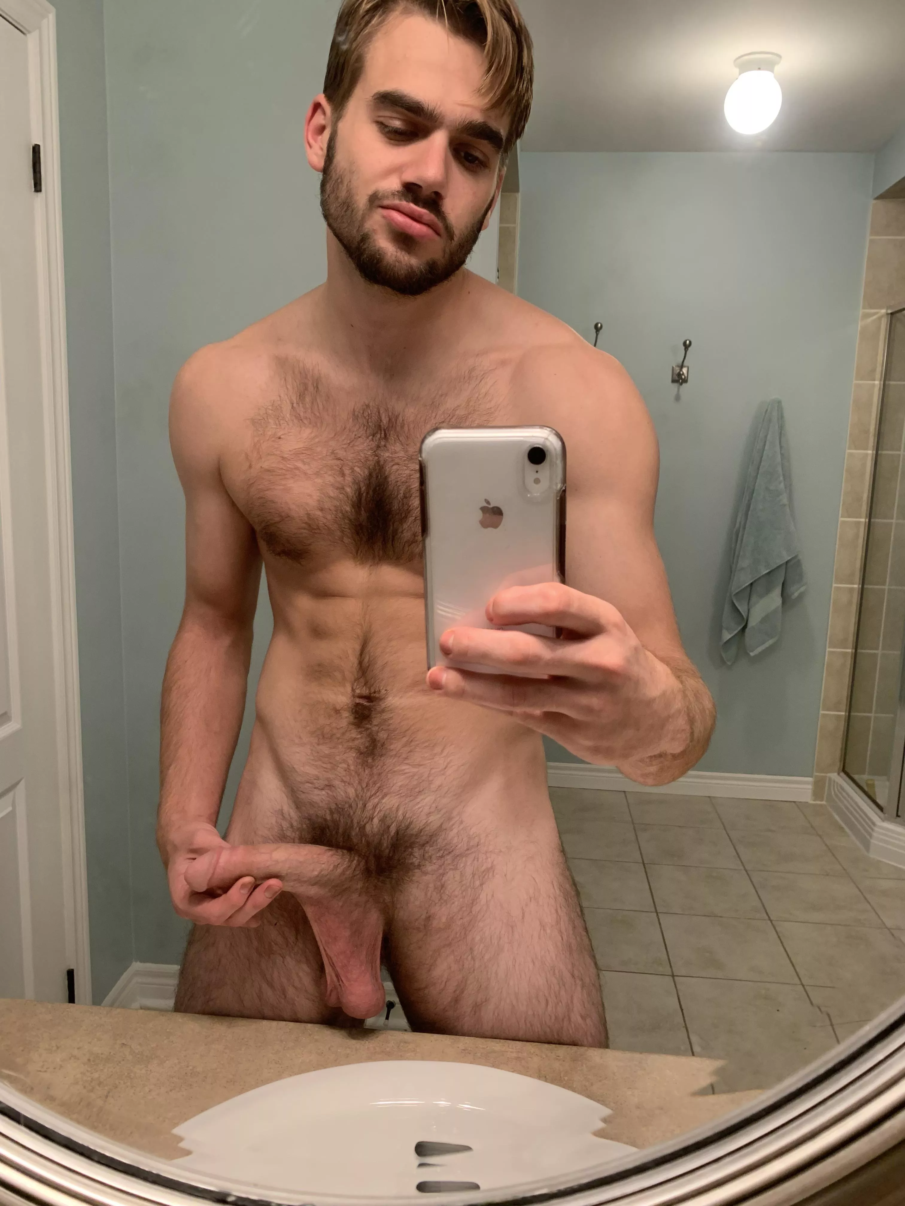 Anyone like hairy hangers?