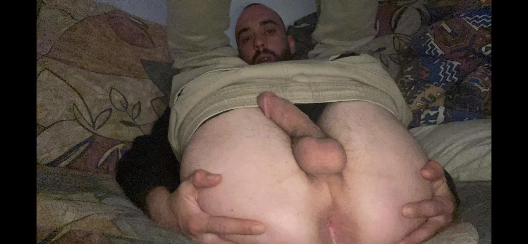 Anyone wanna fuck this virgin hole?