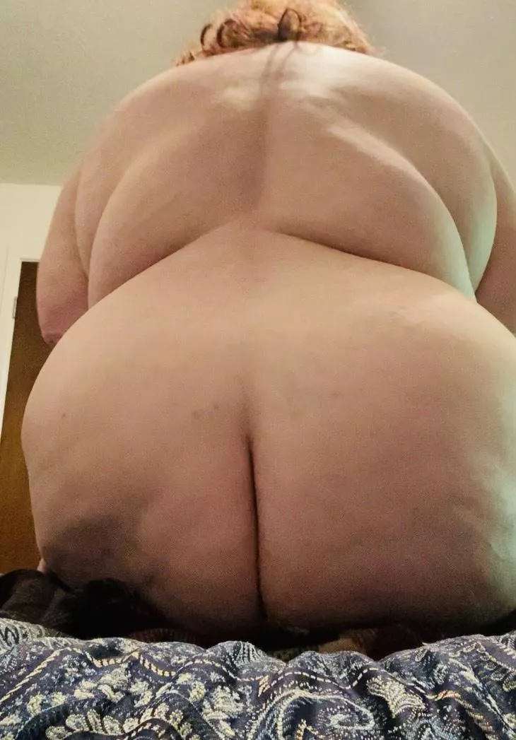 Anyone wanna give me a back rub then make my rolls shake?