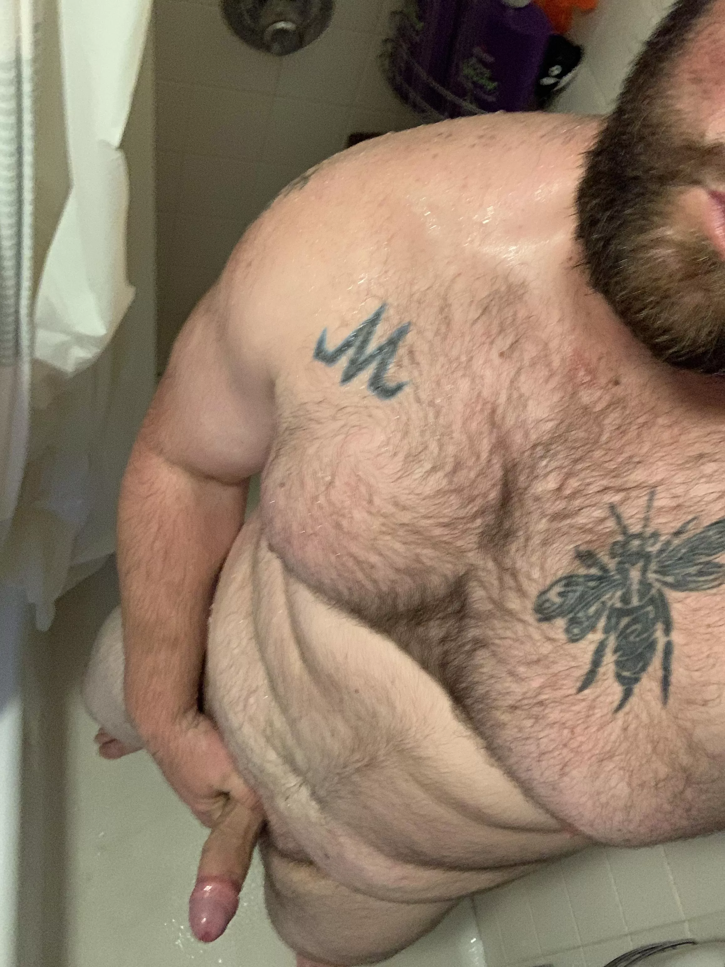 Anyone want some fat Viking dad cock