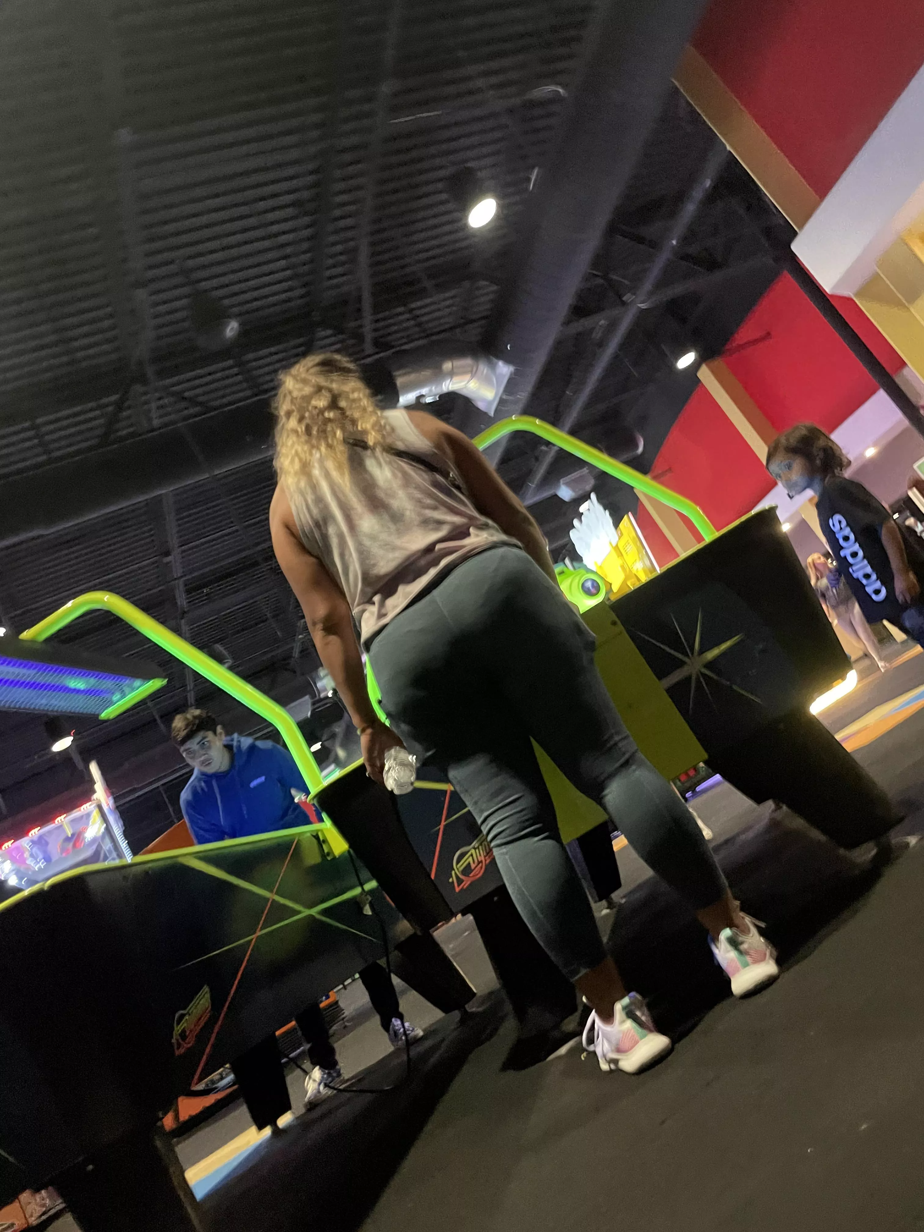 Arcade milf