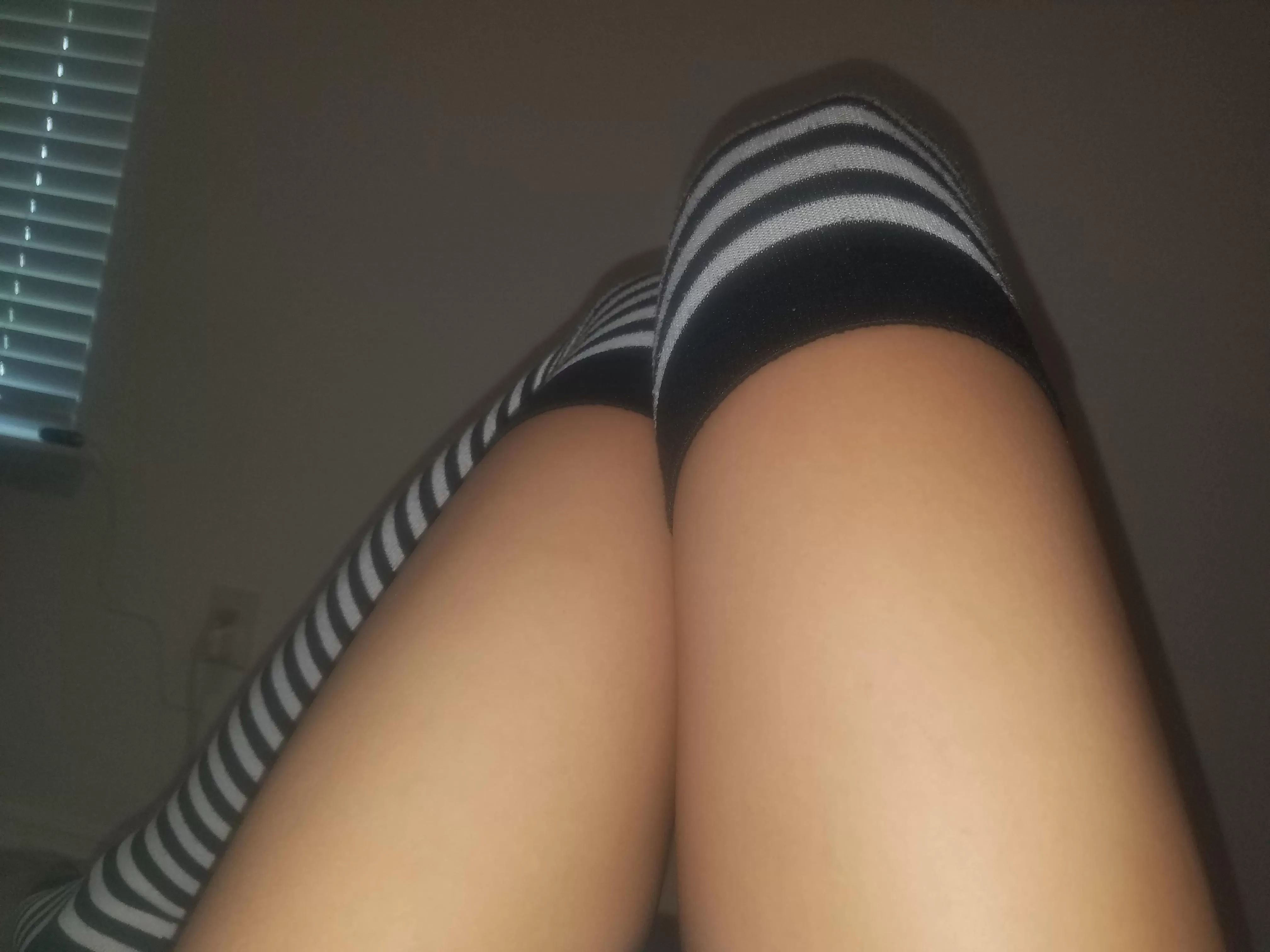 Are my wittle thighs good enough to be posted here? VmV