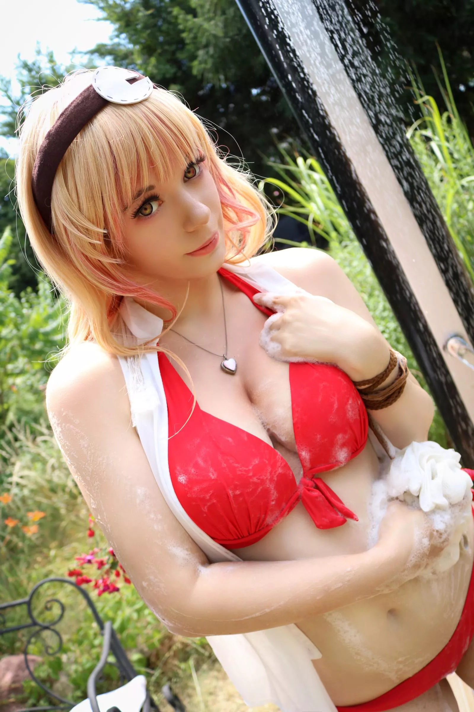 Are you ready for some soapy fun with Compa? (By Lysande)