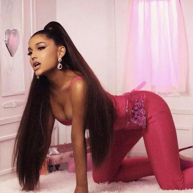 Ariana Grande in position