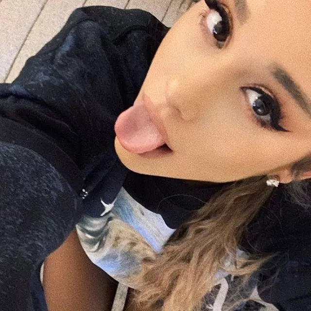 Ariana grande's mouth is better than porn