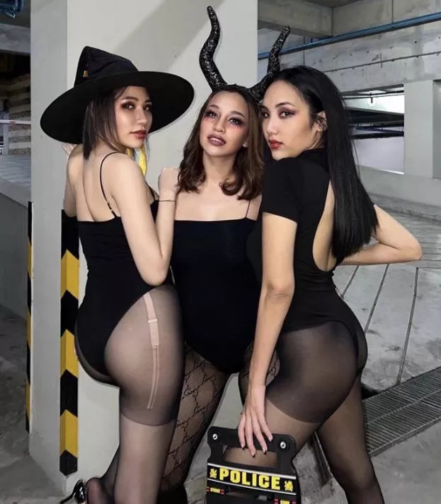 Asian Babes on Halloween