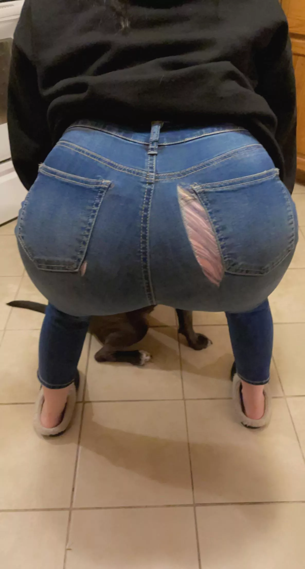 Ass so fat I ripped my pants