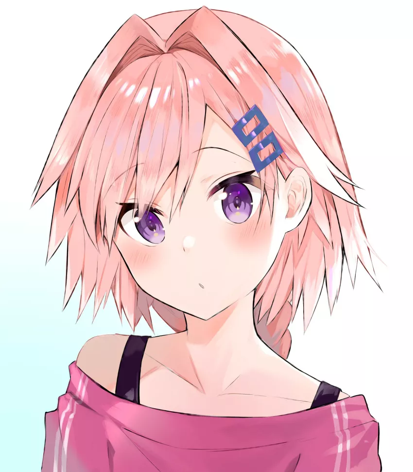 Astolfo com o cabelo curtinho