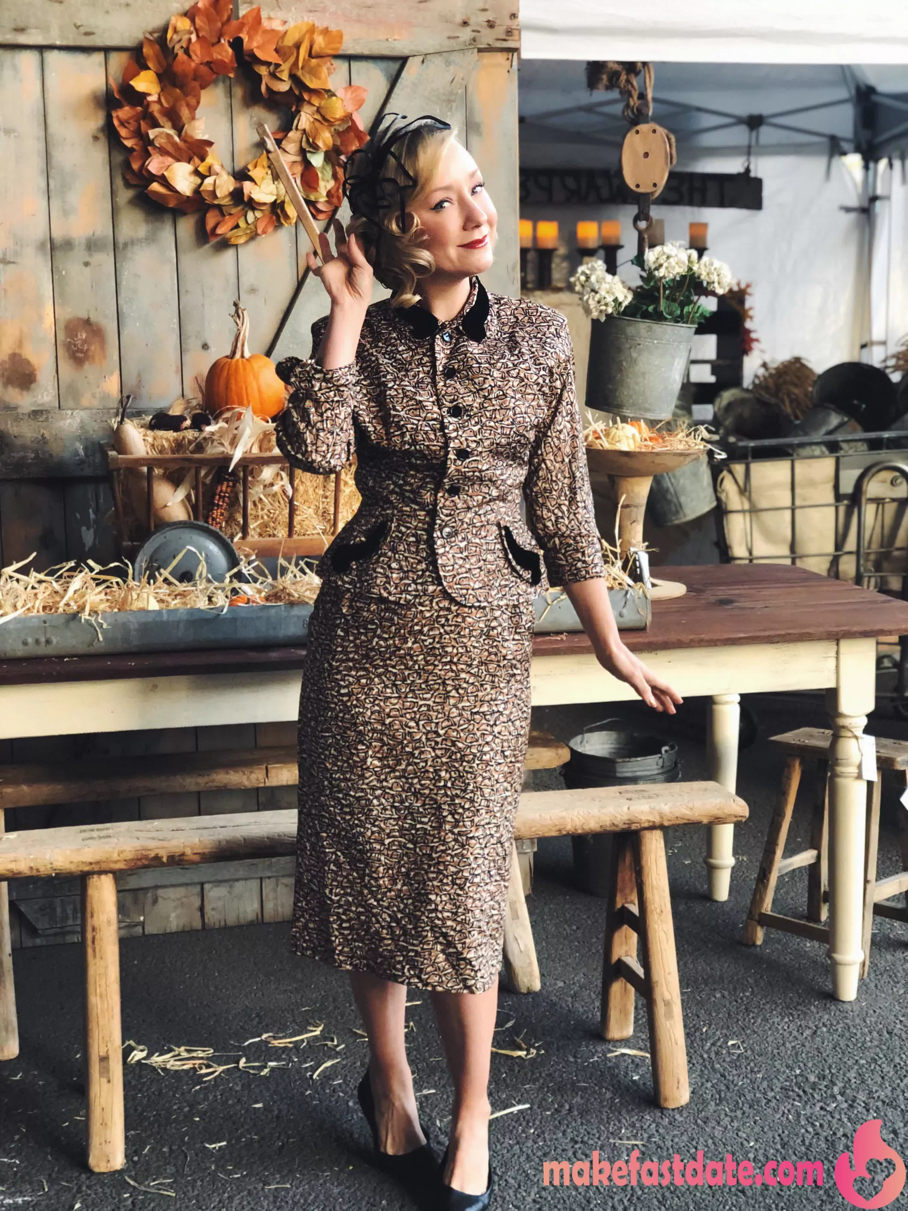 Authentic 1940s suit Pinup style will forever be my favorite F. My tiktok : @julypussy