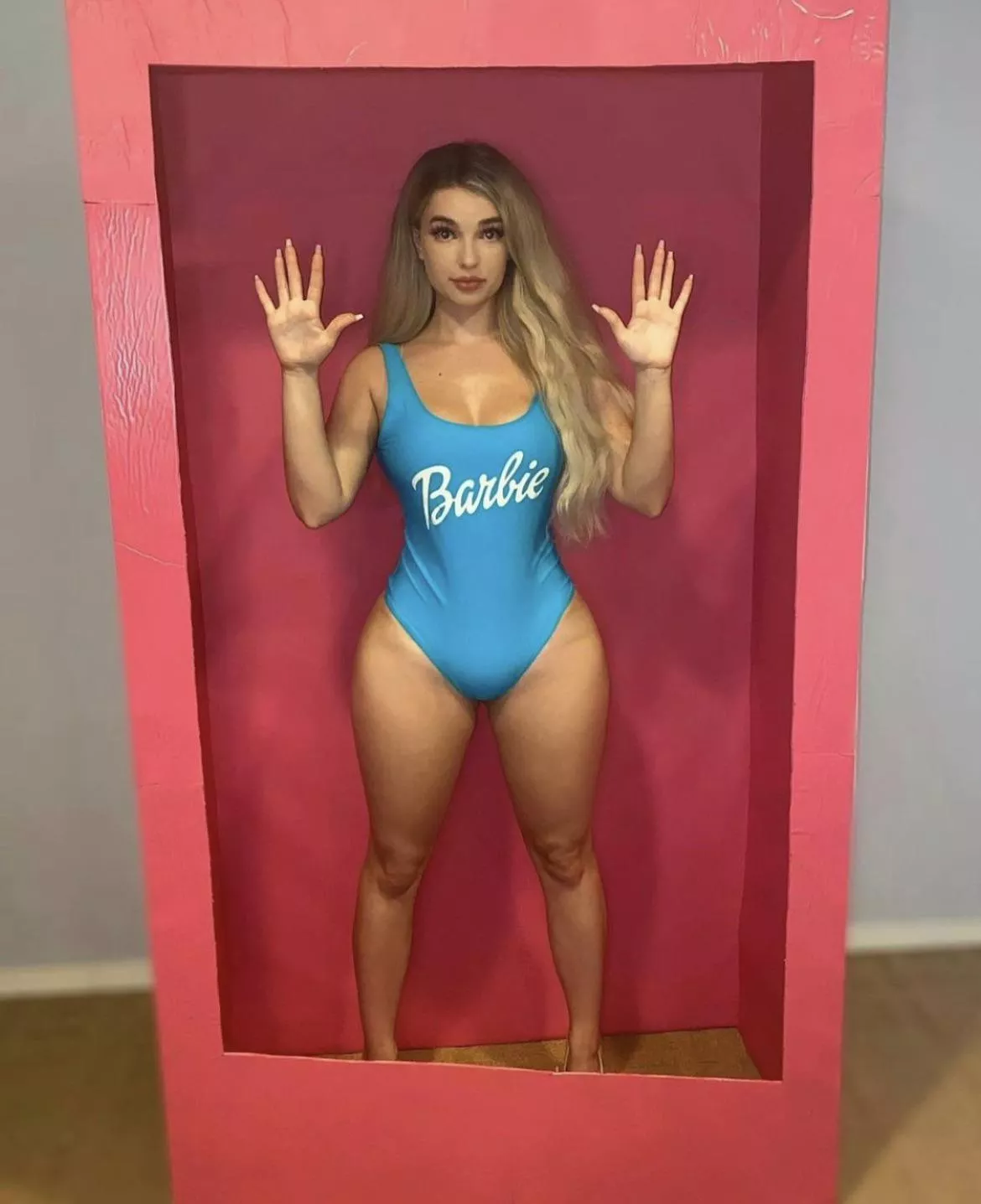 Barbie doll (RealPrettyAngel) [Barbie]