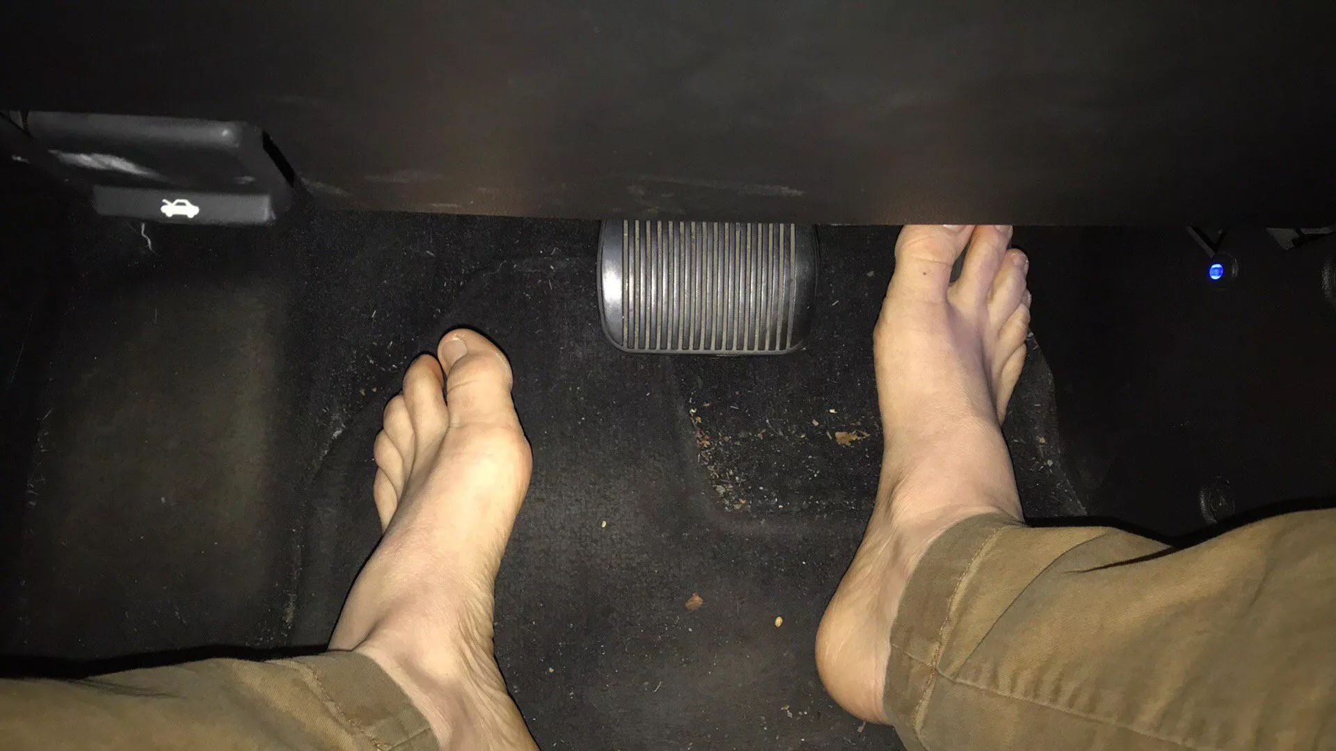 Barefoot driving