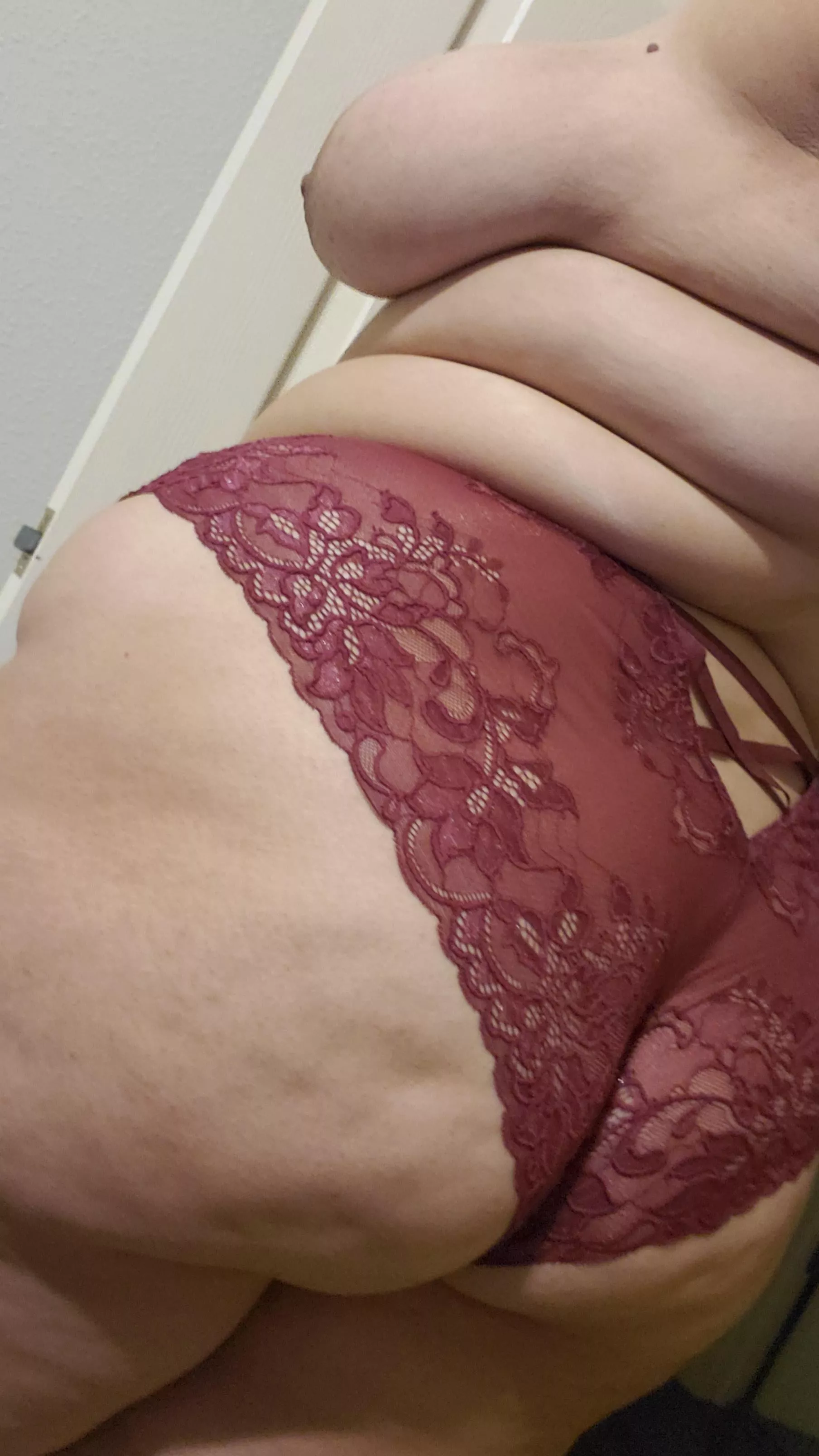 Barely held in by the lace ❤ (30F OC)