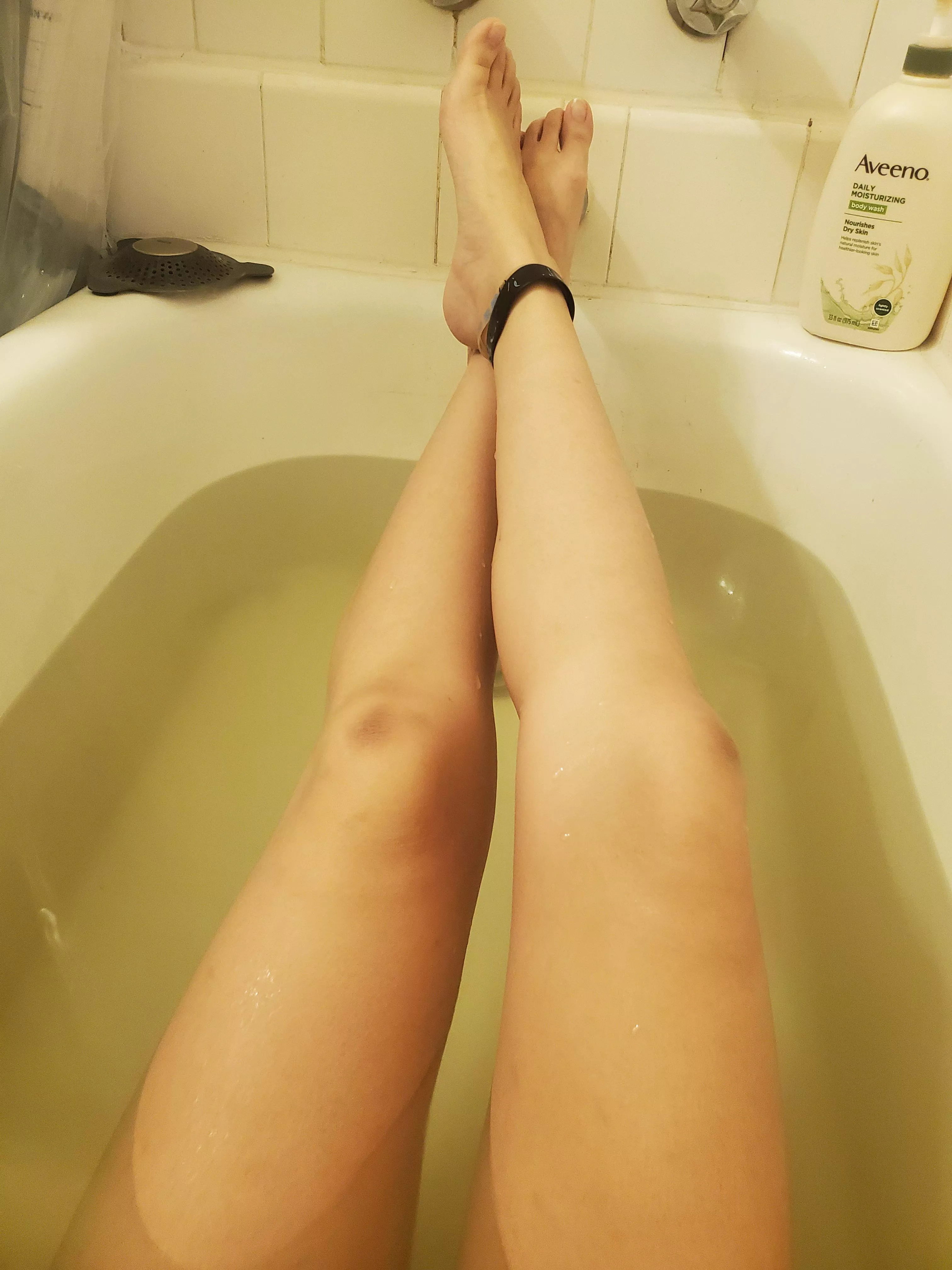 bath legs 💜