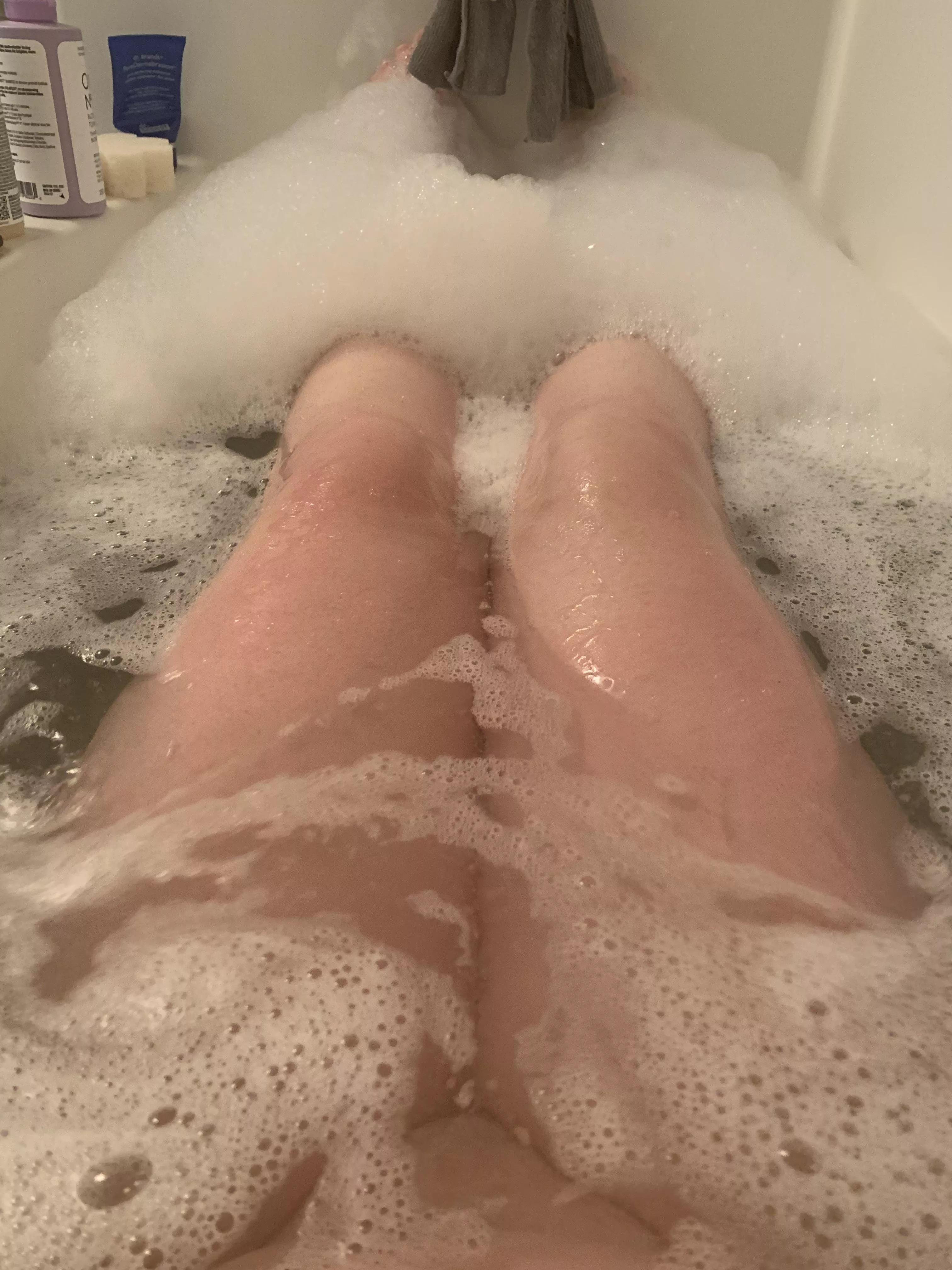 Bath time (F)