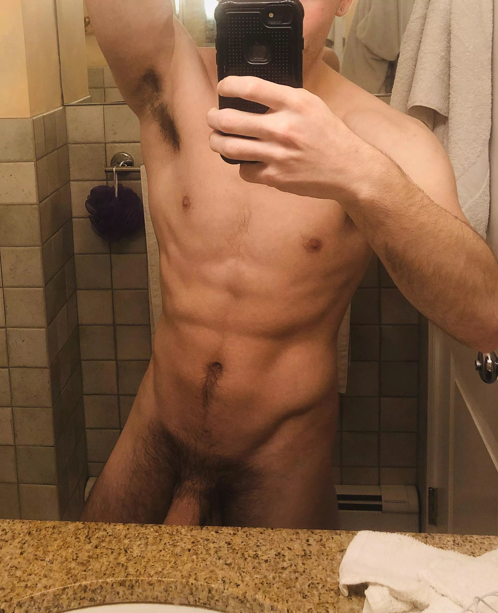 Bathroom selfie (24 years old)