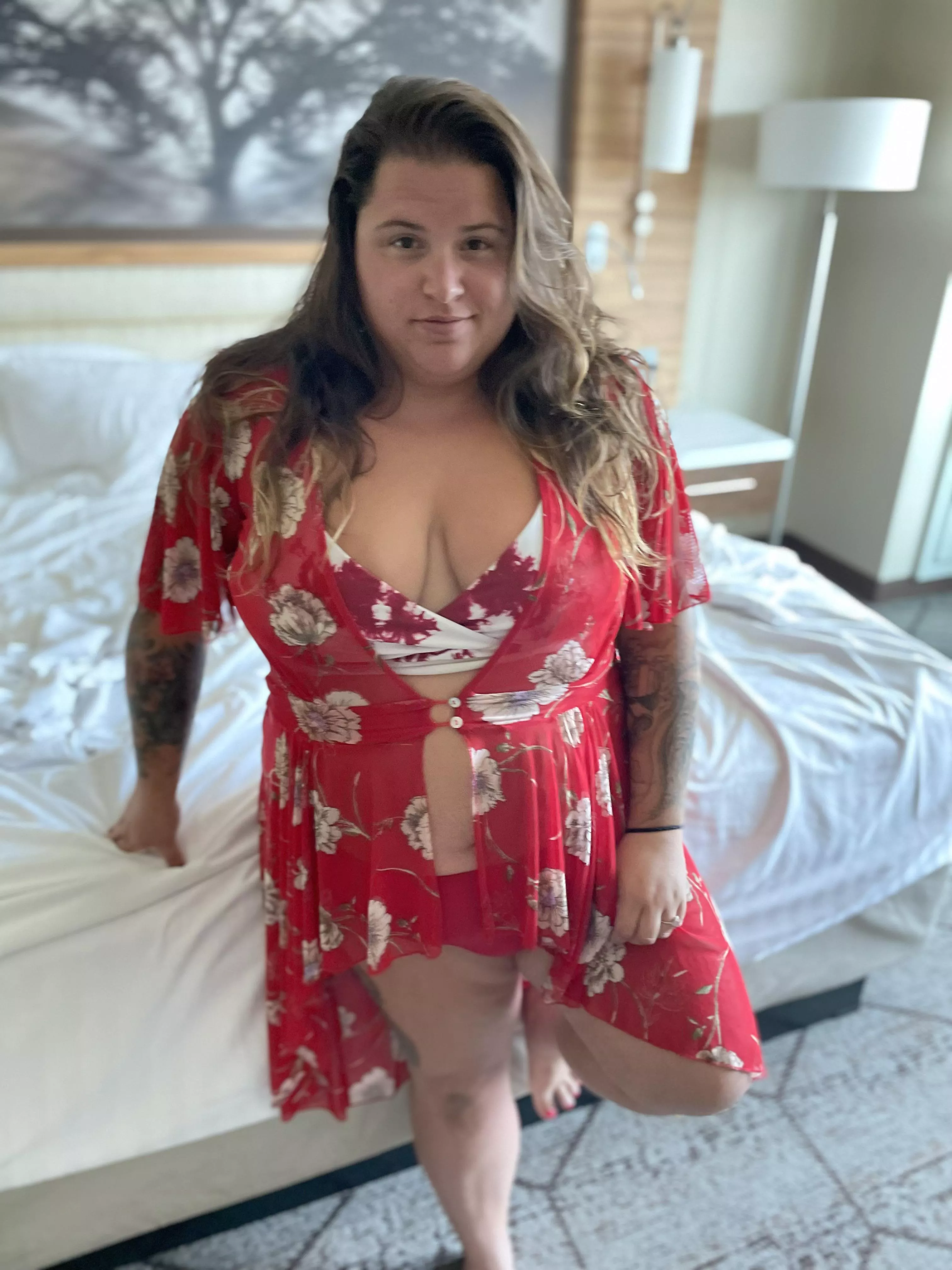 bbw bikini showing off all the curves