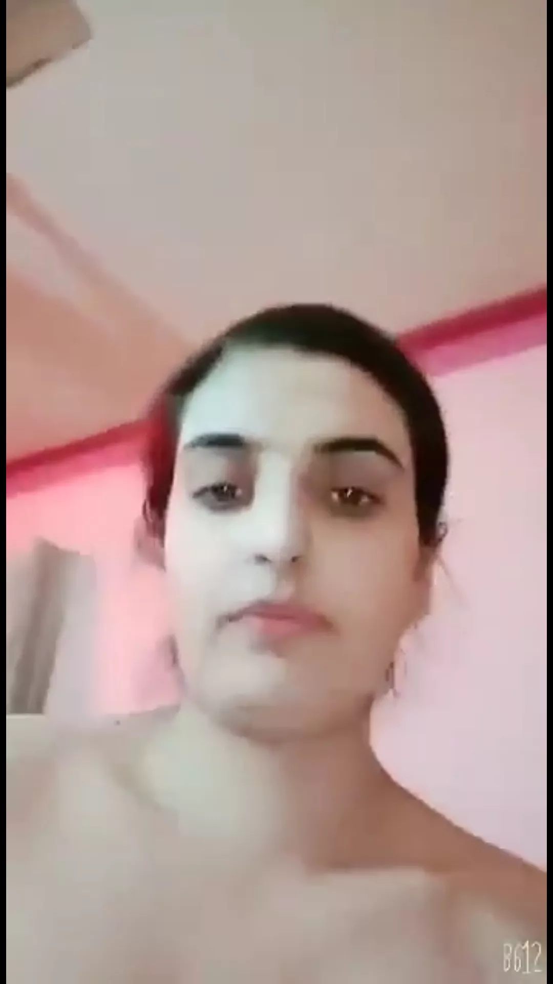 BEAUTY BHABHI KHERA CHUTT MAI LETI HUI