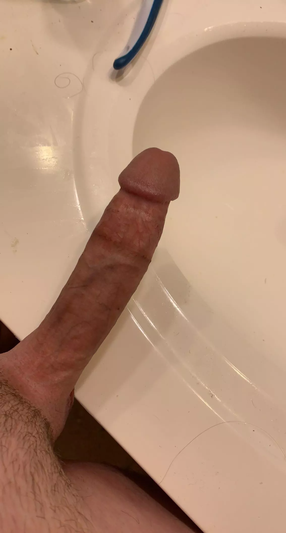 Been horny recently. Need someone to help out. 21m