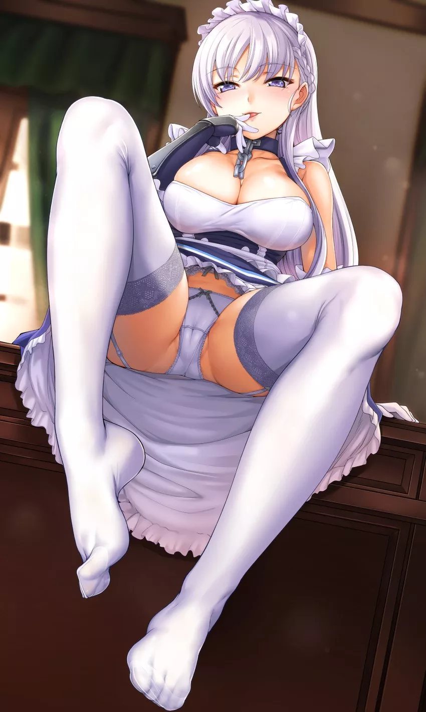 Belfast showing off her panties (ipuu (el-ane koubou)) [Azur Lane]