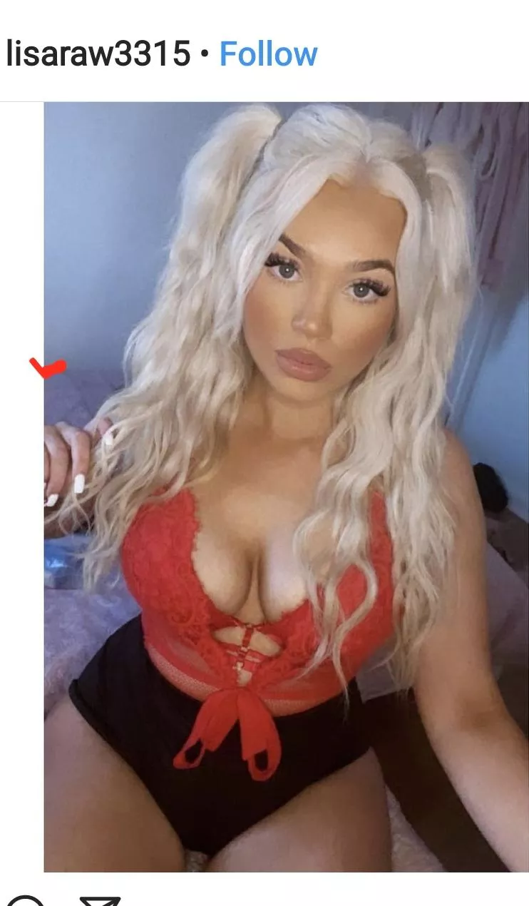 Bimbo alert