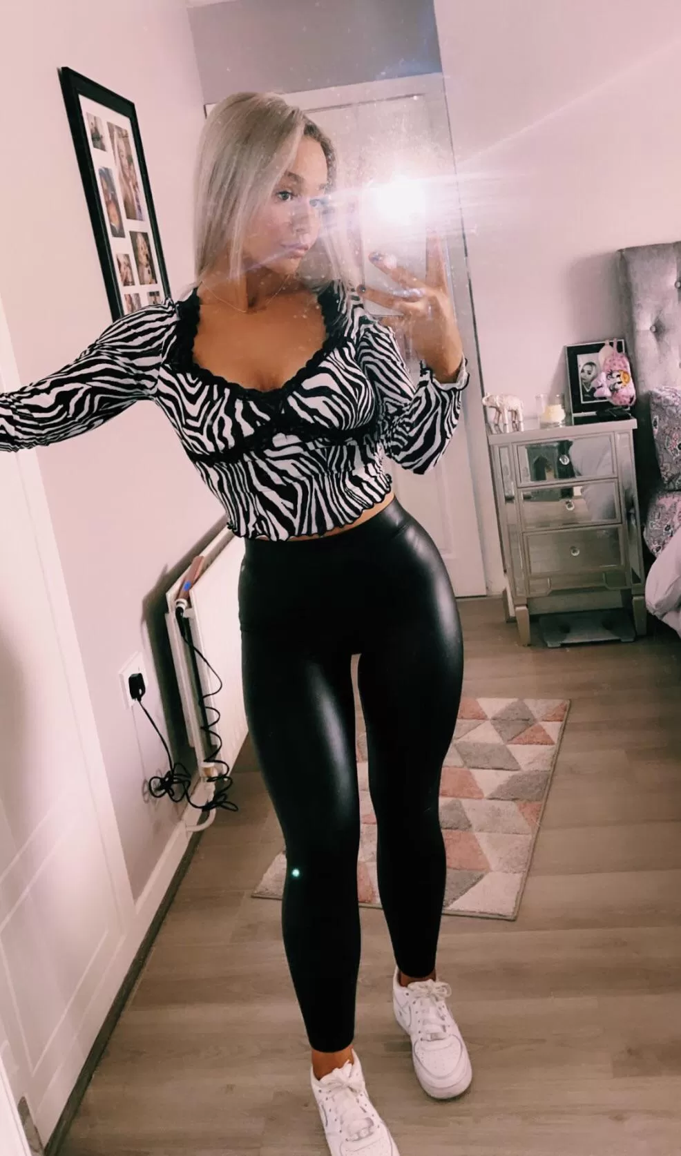 Black leggings