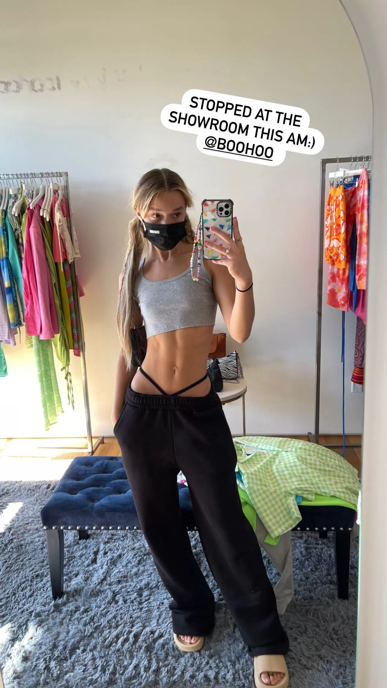 Black sweatpants and gray cop top