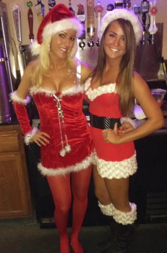 Blonde or brunette claus