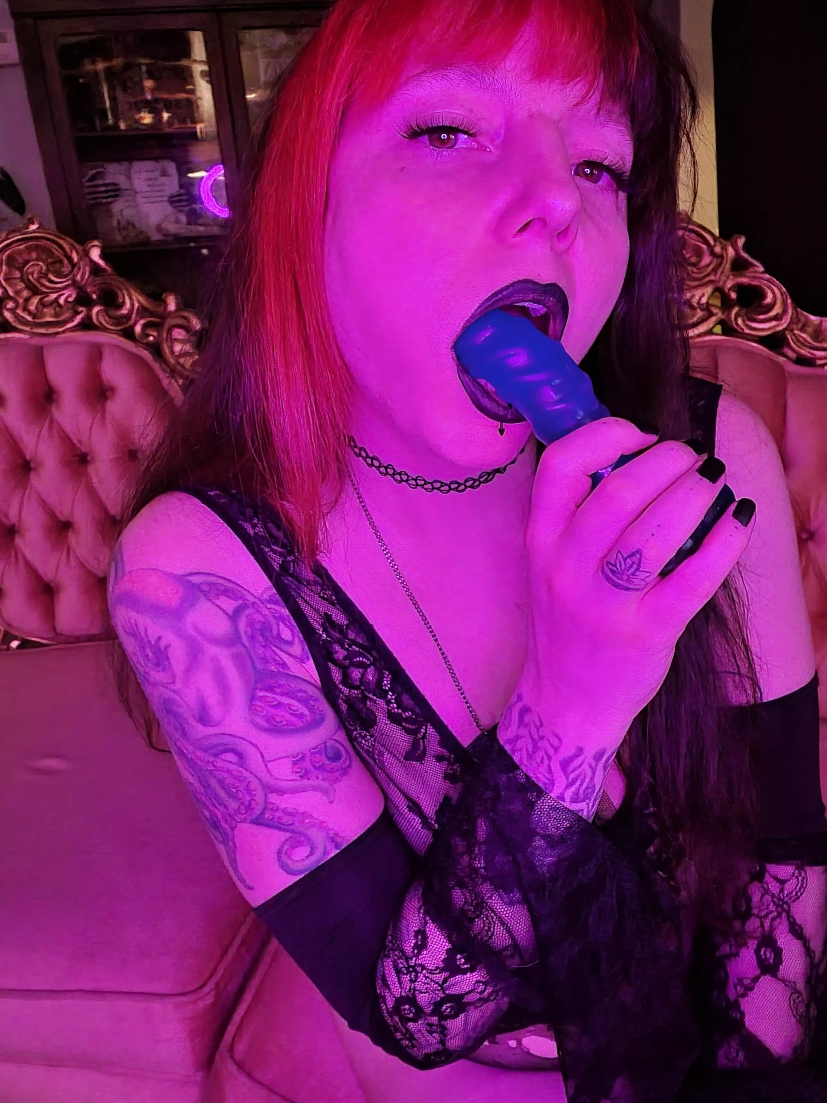 Bratty goth who SQUIRTS 💦 MY VIP PAGE IS CURRENTLY FREE 💋 Instant access to 500+ pics/vids, no ads or PPV! 🥵 Free dick rate! Link in comments!