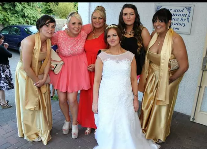 Bride n bridesmaids