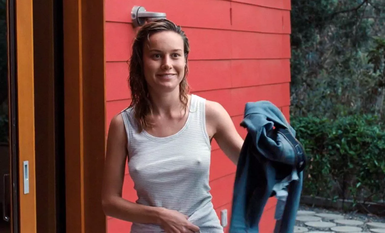 Brie Larson's hard nips