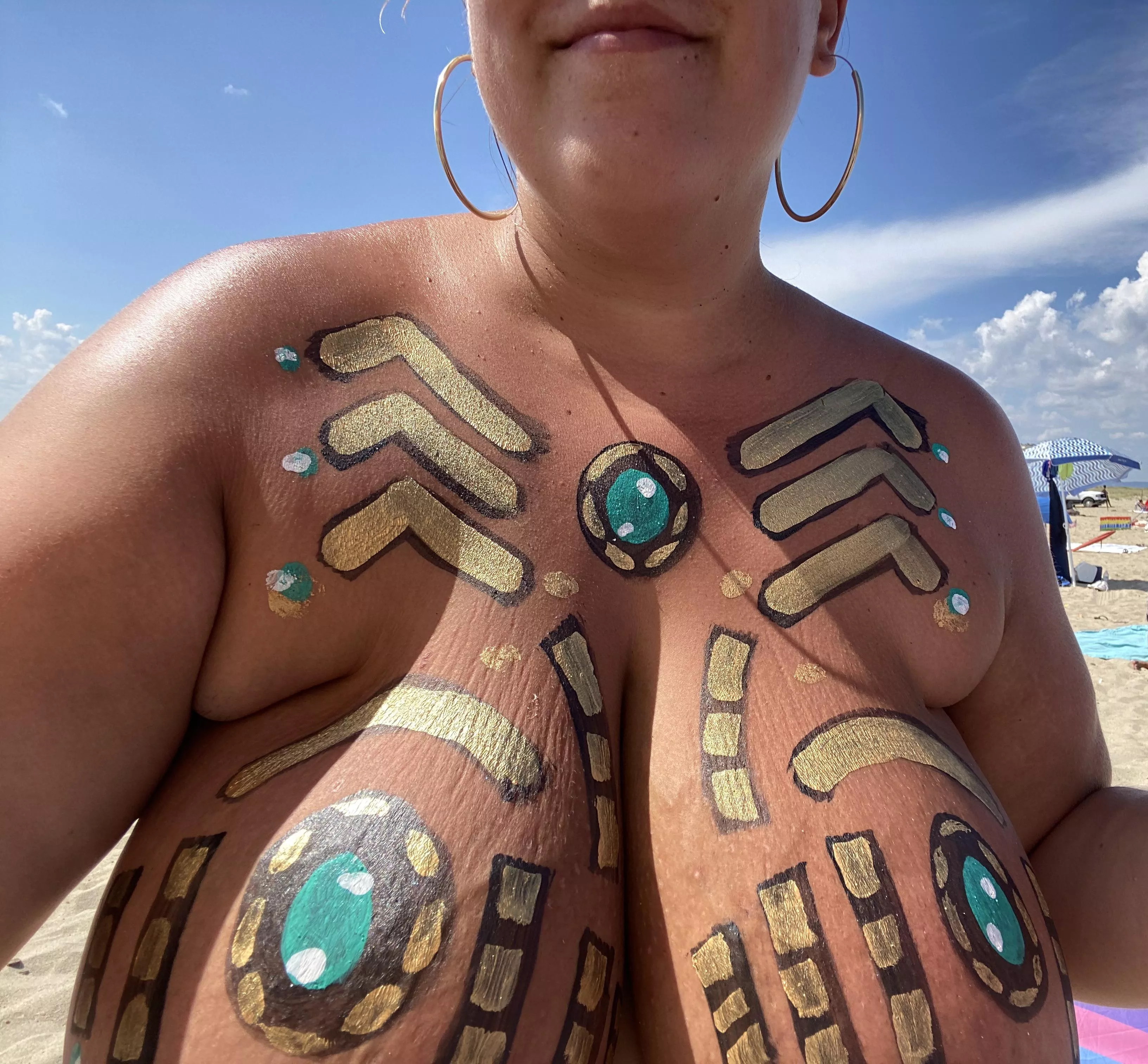 Busty nude beach lover. Wanna $ee more?