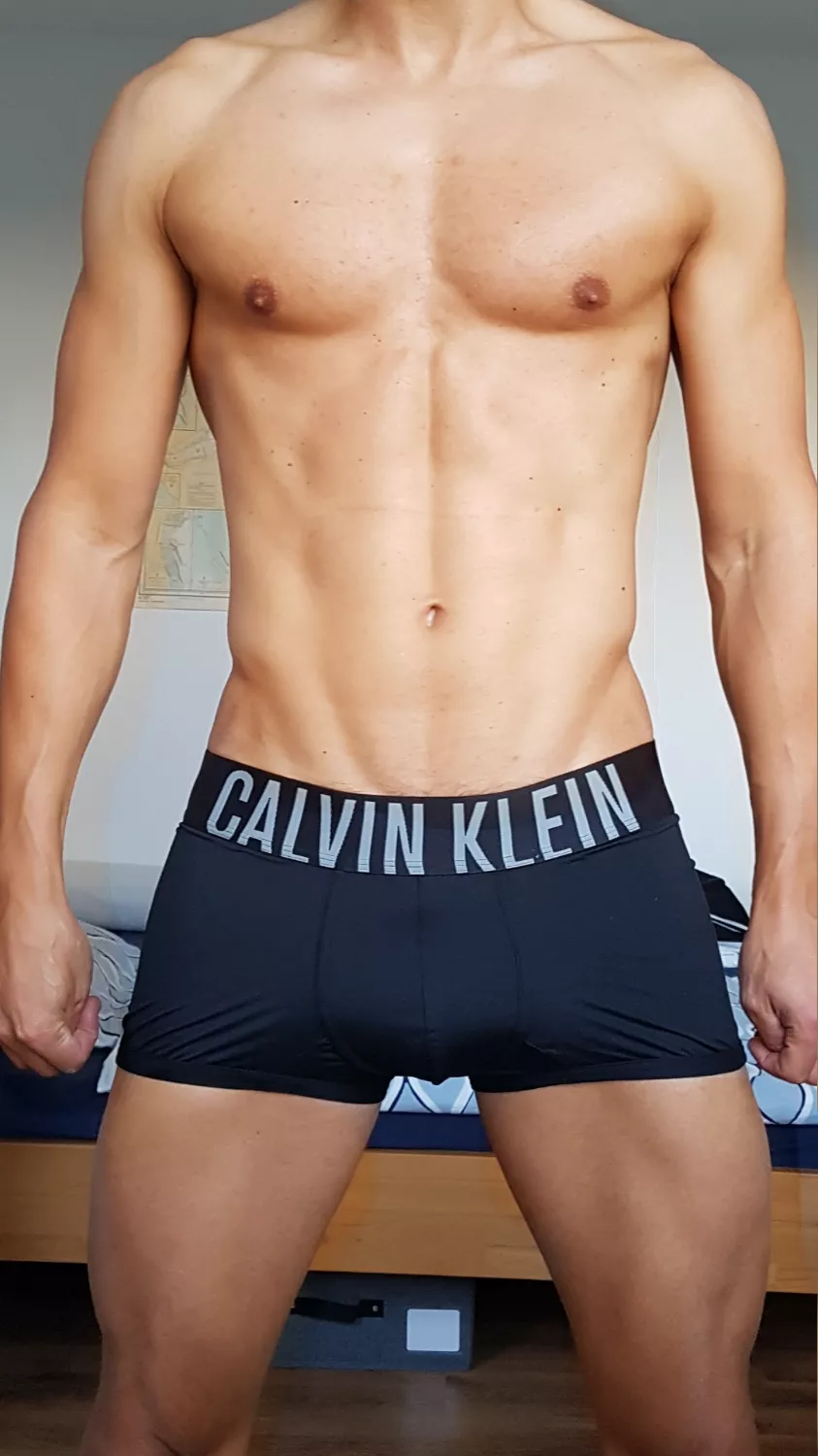 Calvin Klein Trunks - Size M