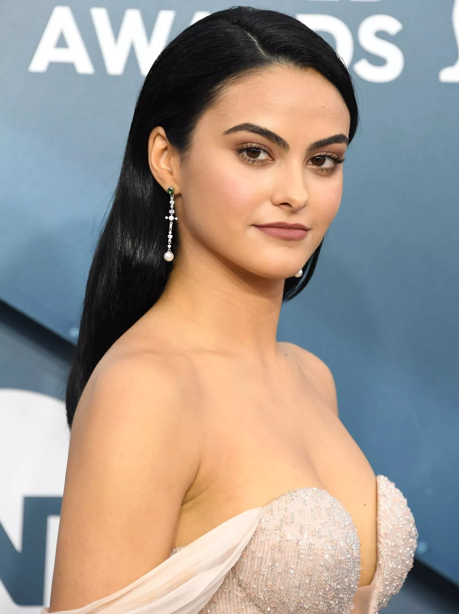 Camila Mendes