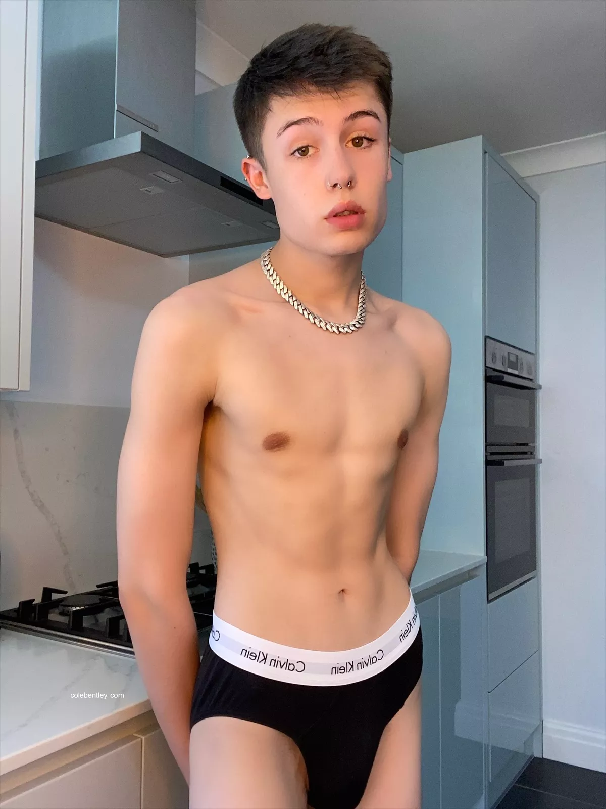 Can I be your fuck boy?🥴