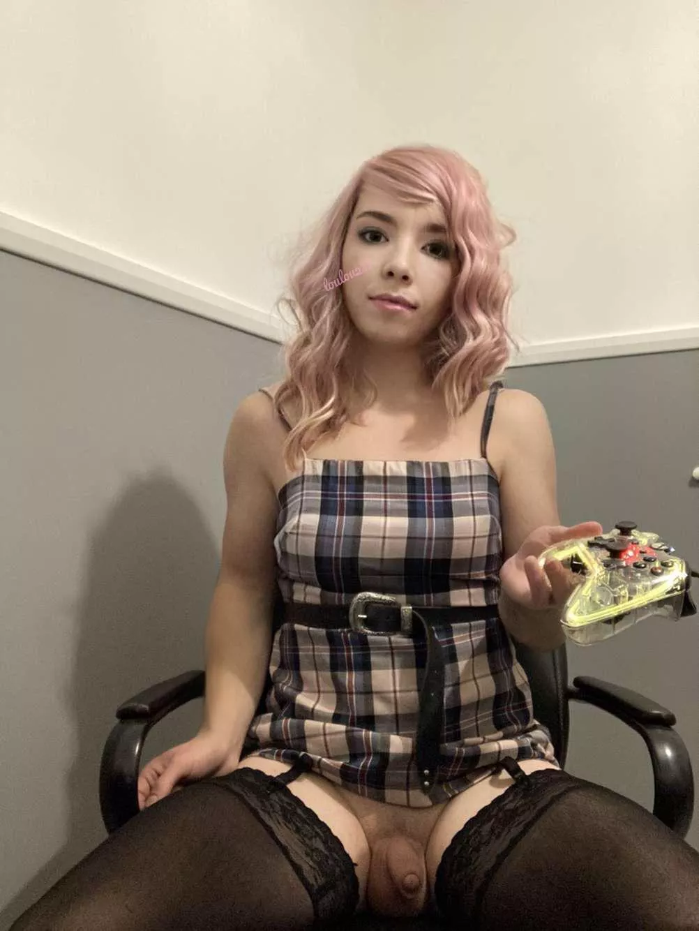 Can I be your gamer gf? 😘