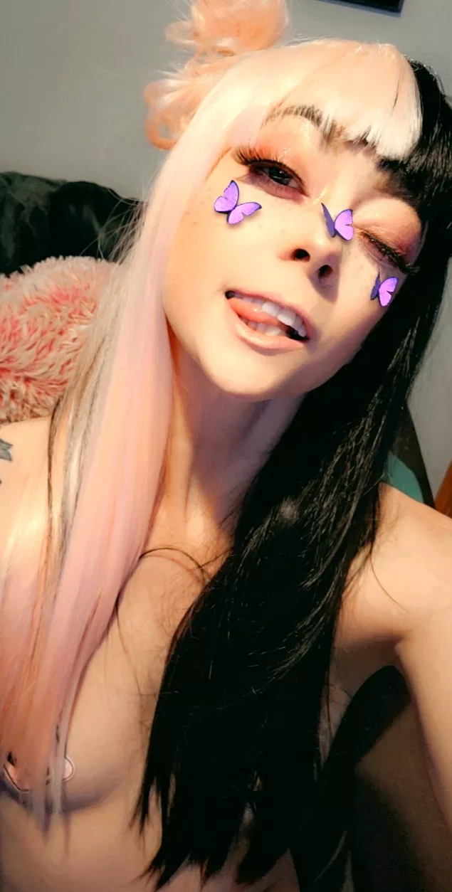 Can I be your manic little e-thot fuck doll? Pretty please 🤤