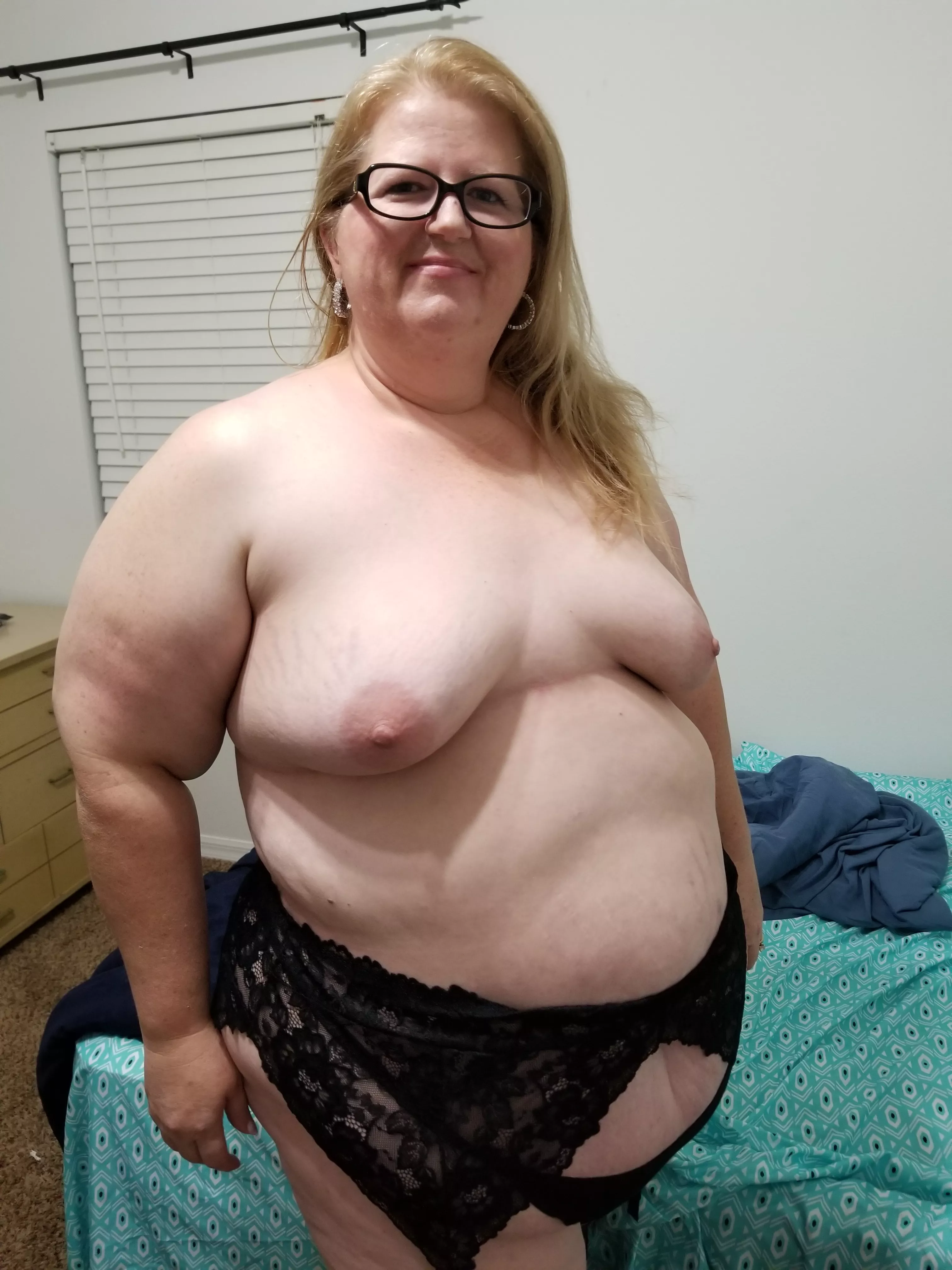 Can someone suck on my tits please?