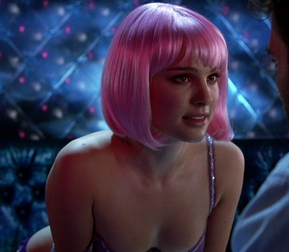 Can someone tease and control me as Natalie Portman? Make me empty my balls for this goddess