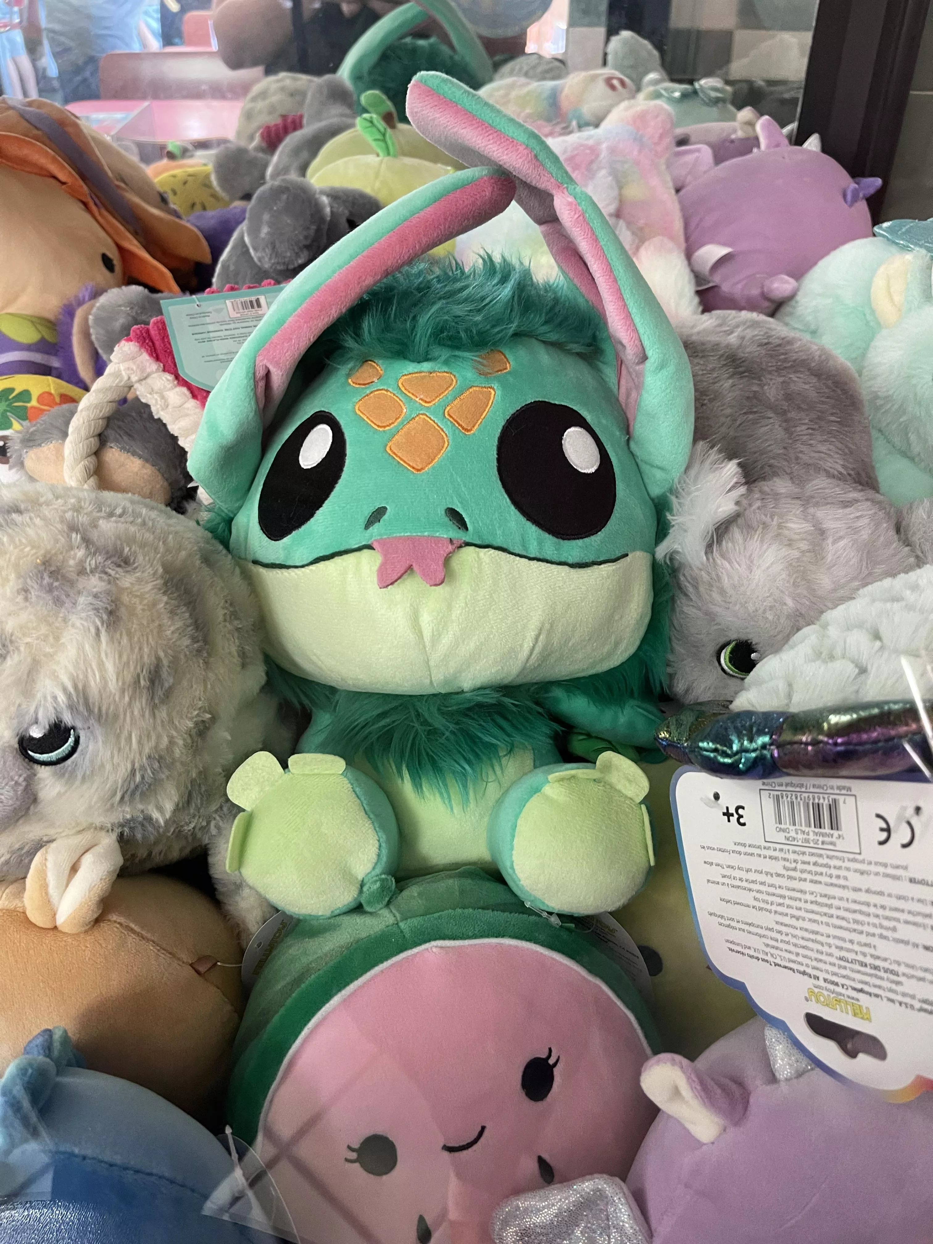 Can someone tell me what this cutie is?! He was in a claw machine and I WANT one!! I figured one of the best places to ask was a group full of littles! ;)