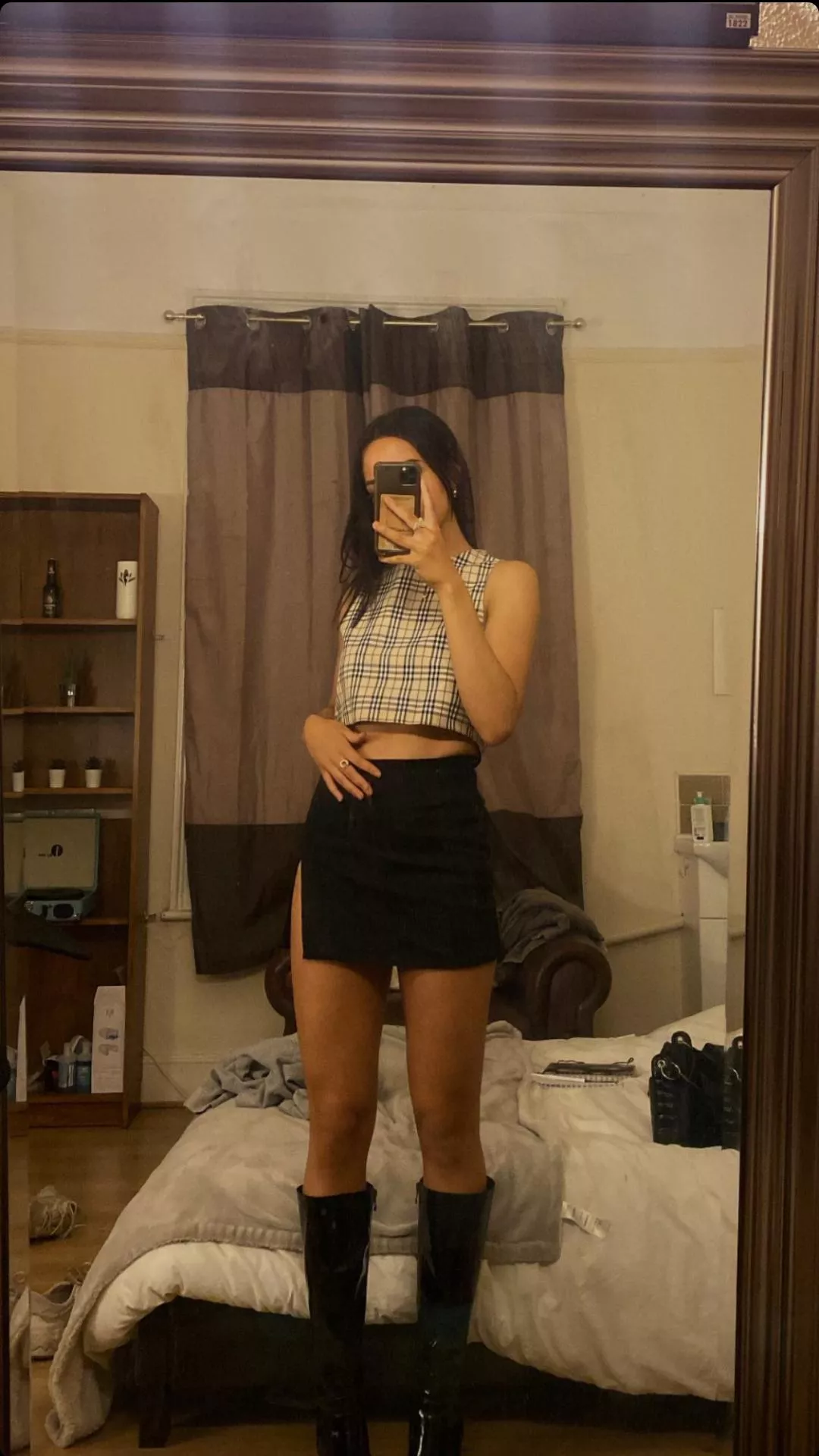 Cant get over this skirt