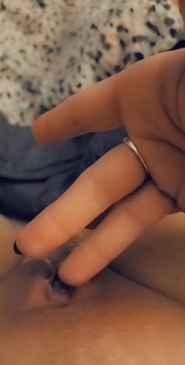 Can't stop touching.. help? ðŸ’¦