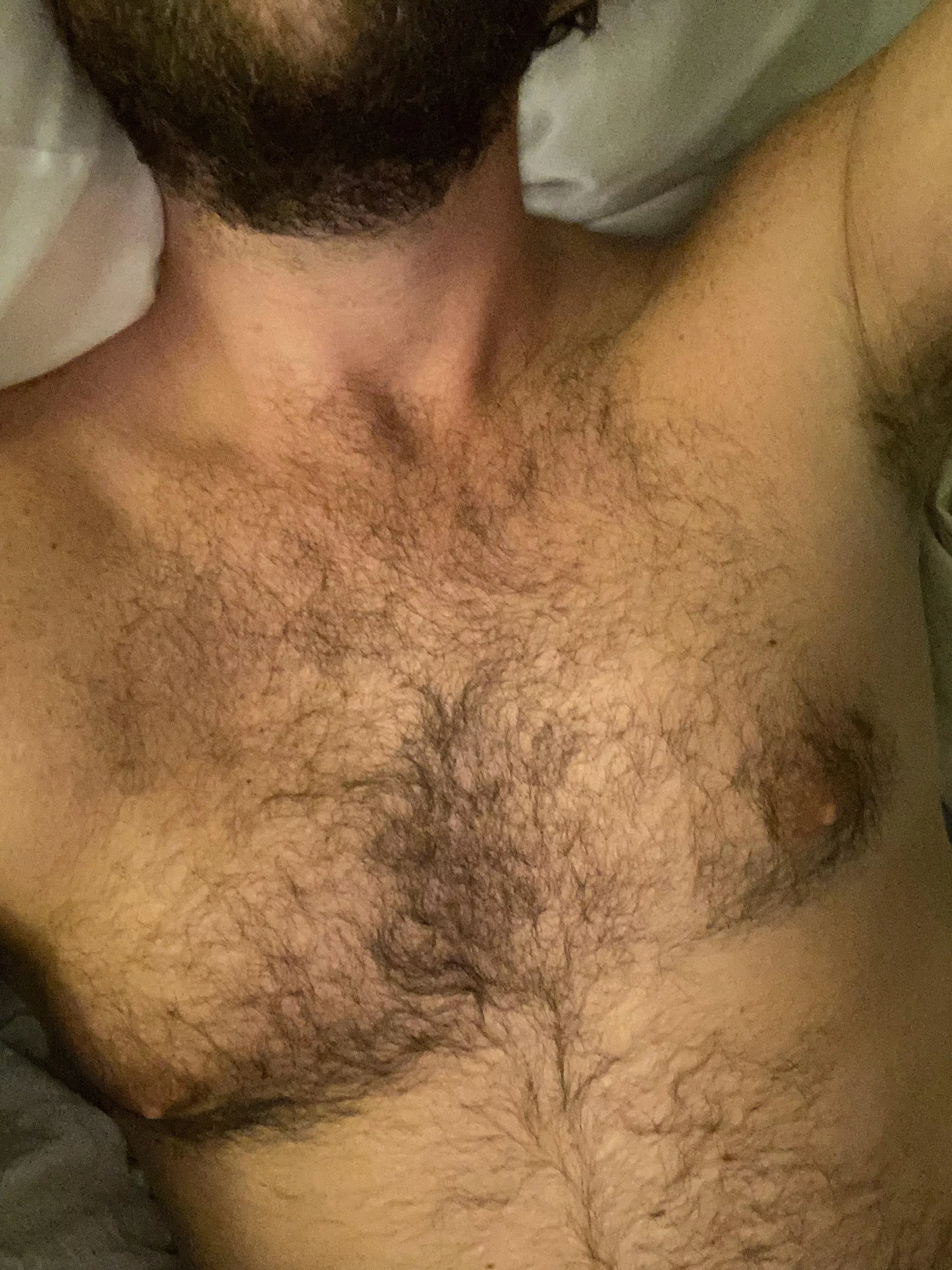 Chest beard and a pit tease 😈