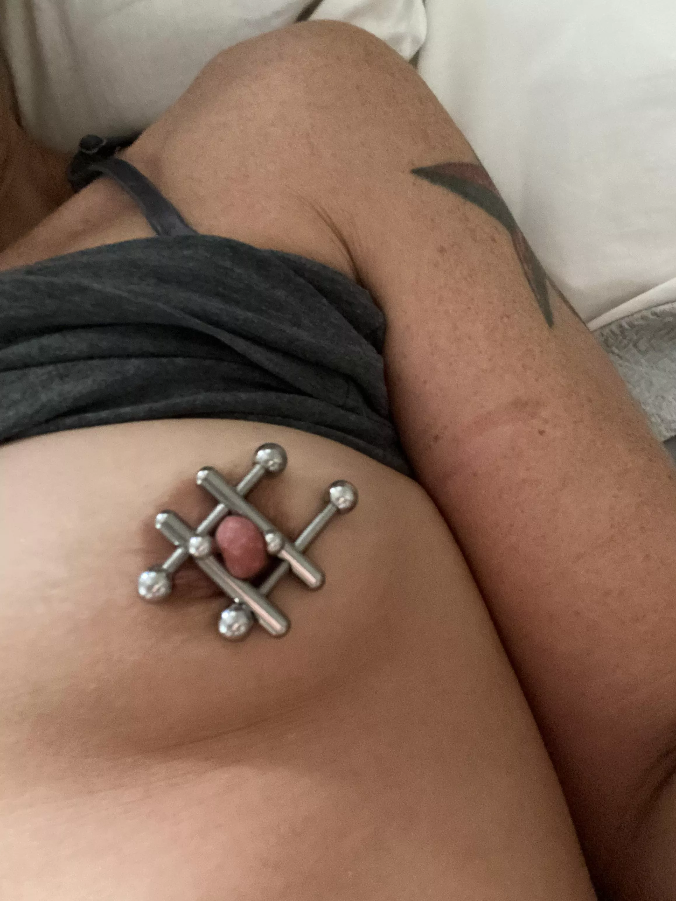 Clamps & Jewelry – who wants to tighten them for me?