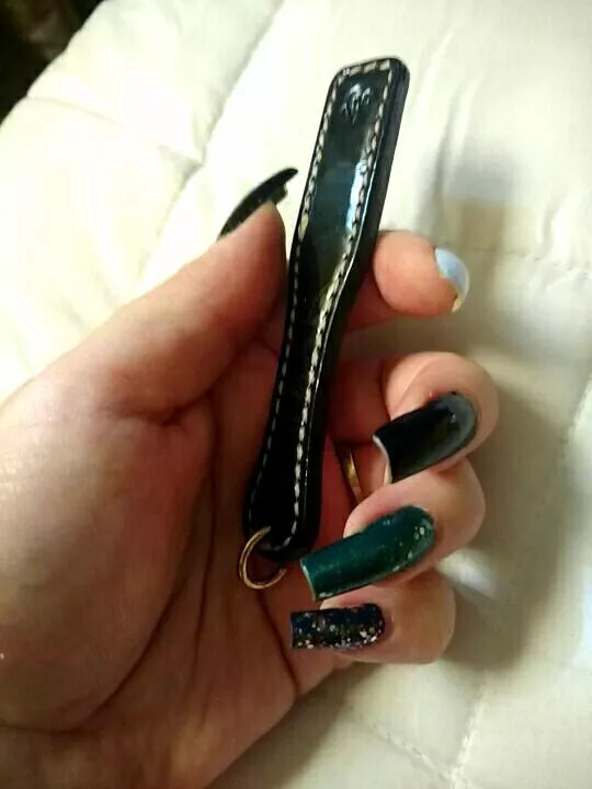 [closeup] do u like my FEARSOME leather paddle? Natural nails!