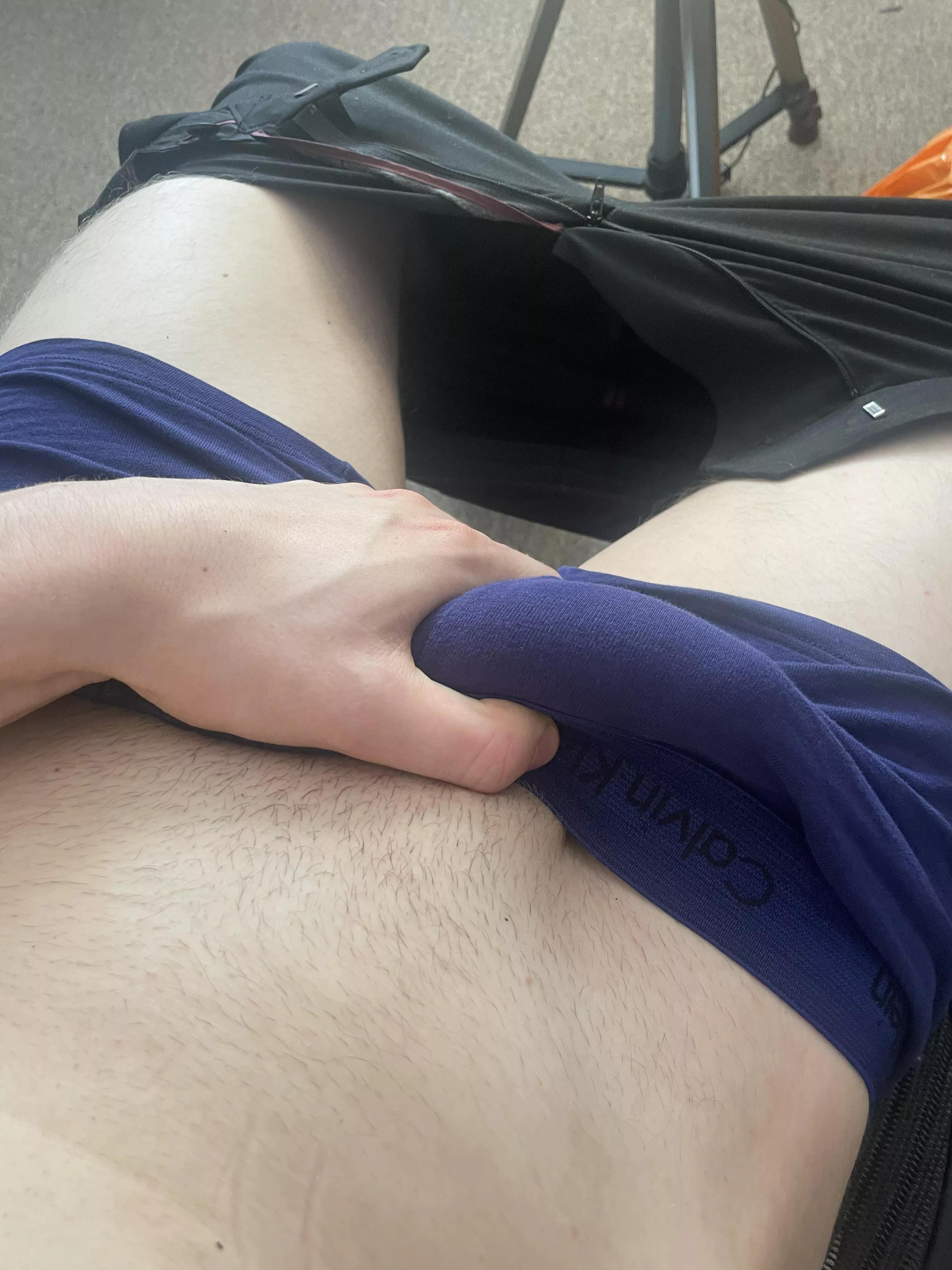 Come and feel my bulge! 😈