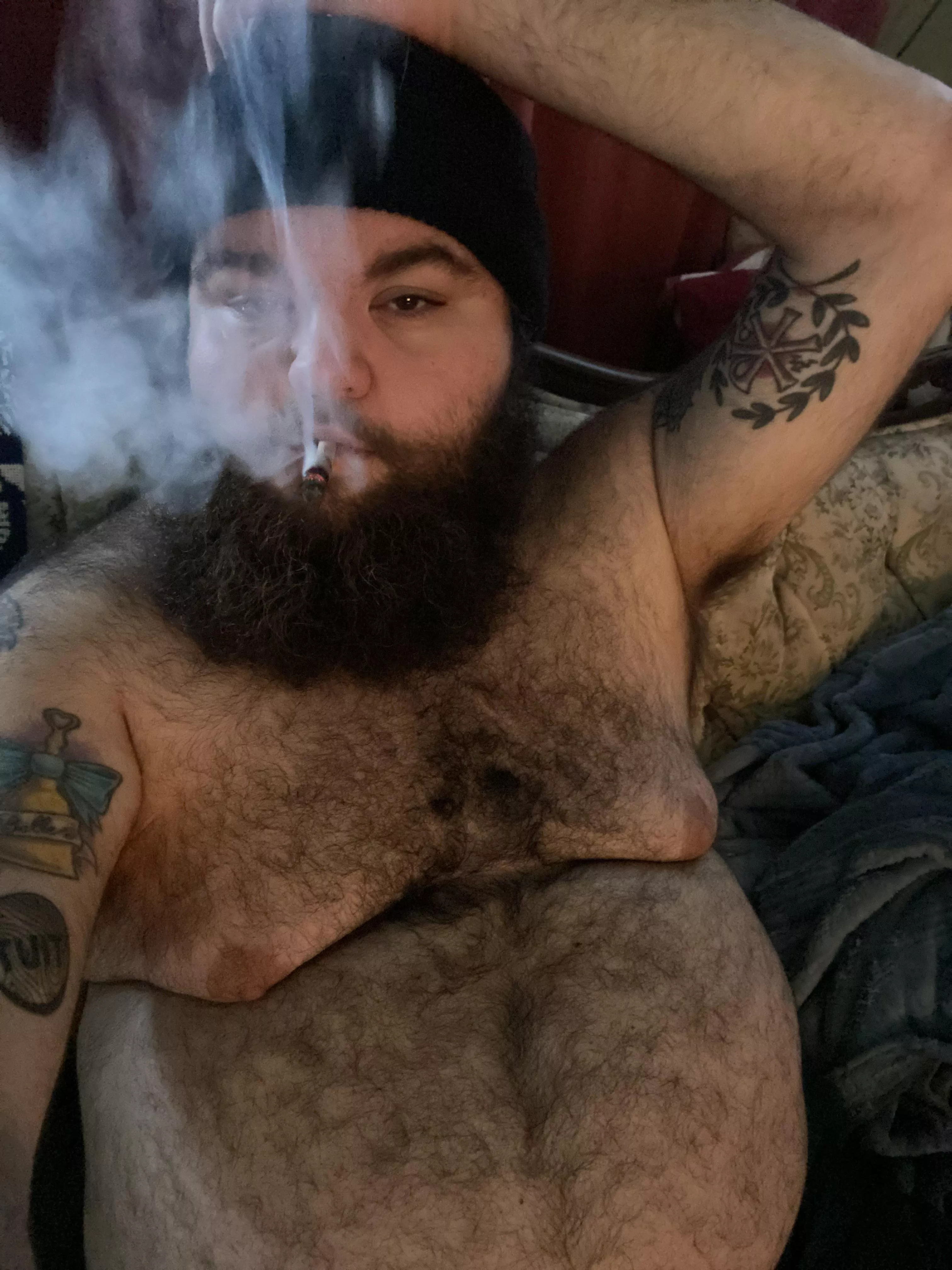 Come have a smoke with daddy. ðŸ»