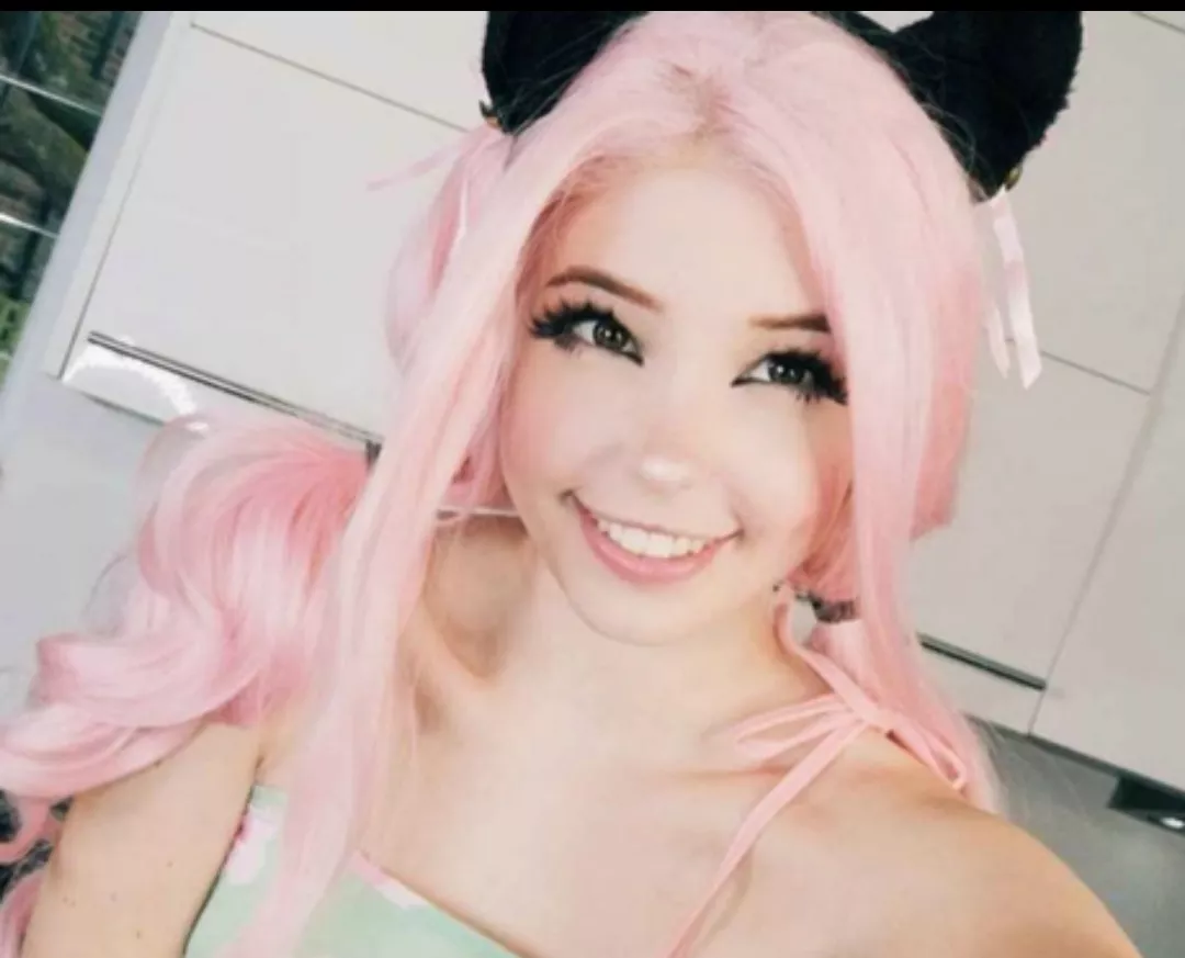 Come rp as Belle Delphine for me