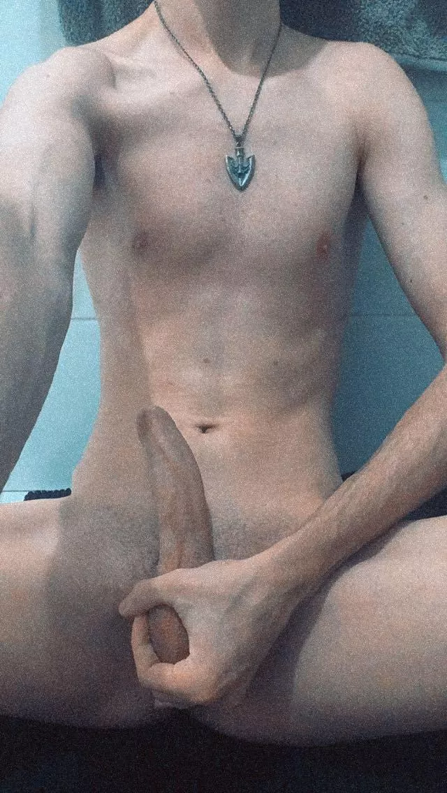 Come use me? 🥺