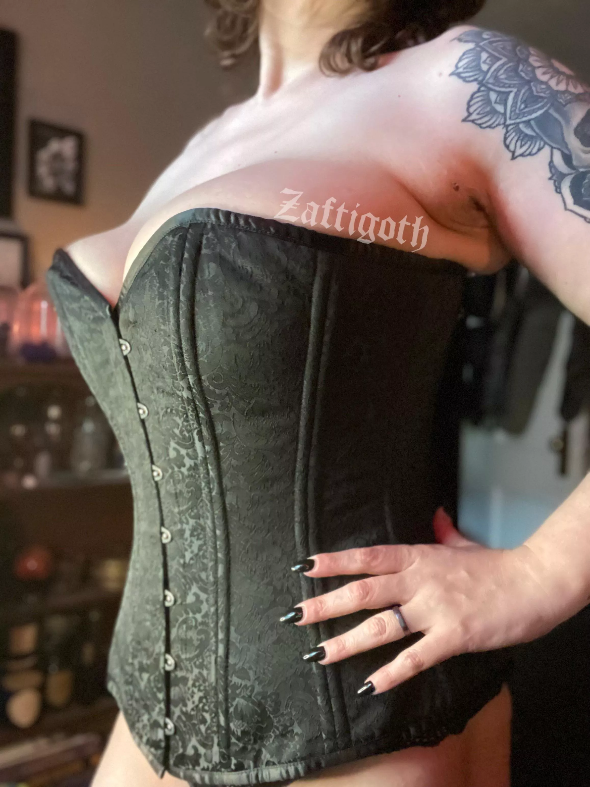 Corsets make me feel so sexy